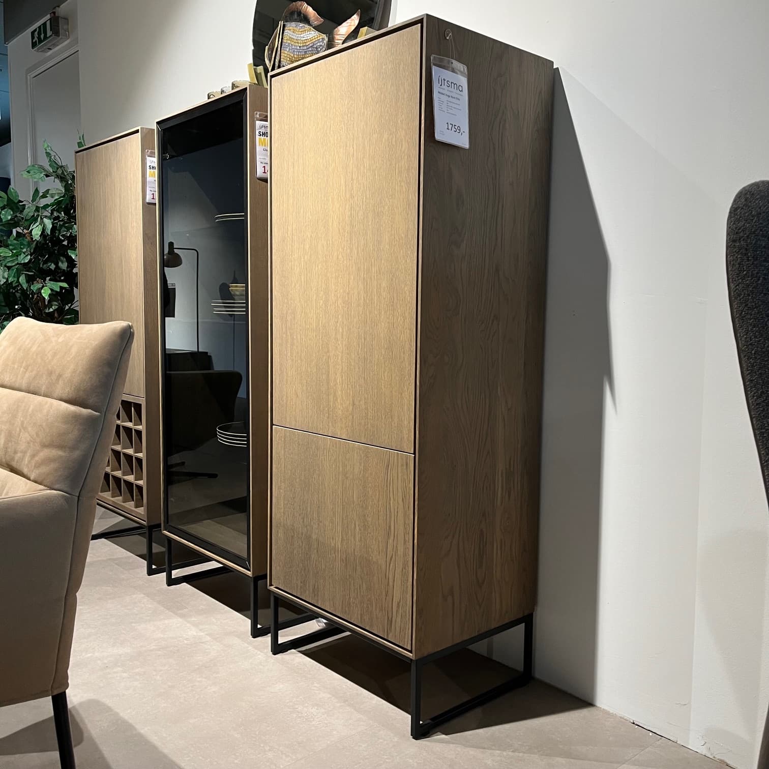 Showroommodel Wandkast Ettic